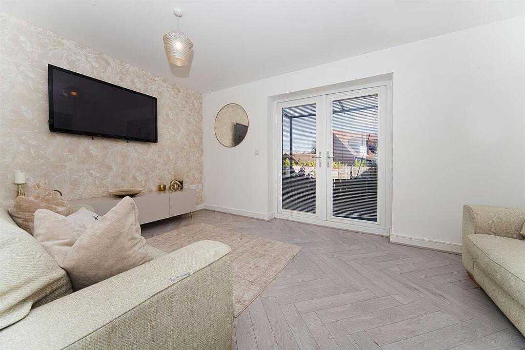 House in Durham - View 2