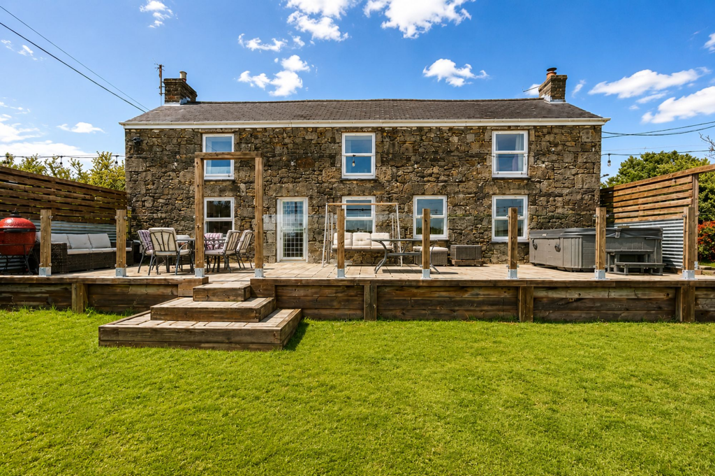 Main image of property: Underlane, Helston, TR13