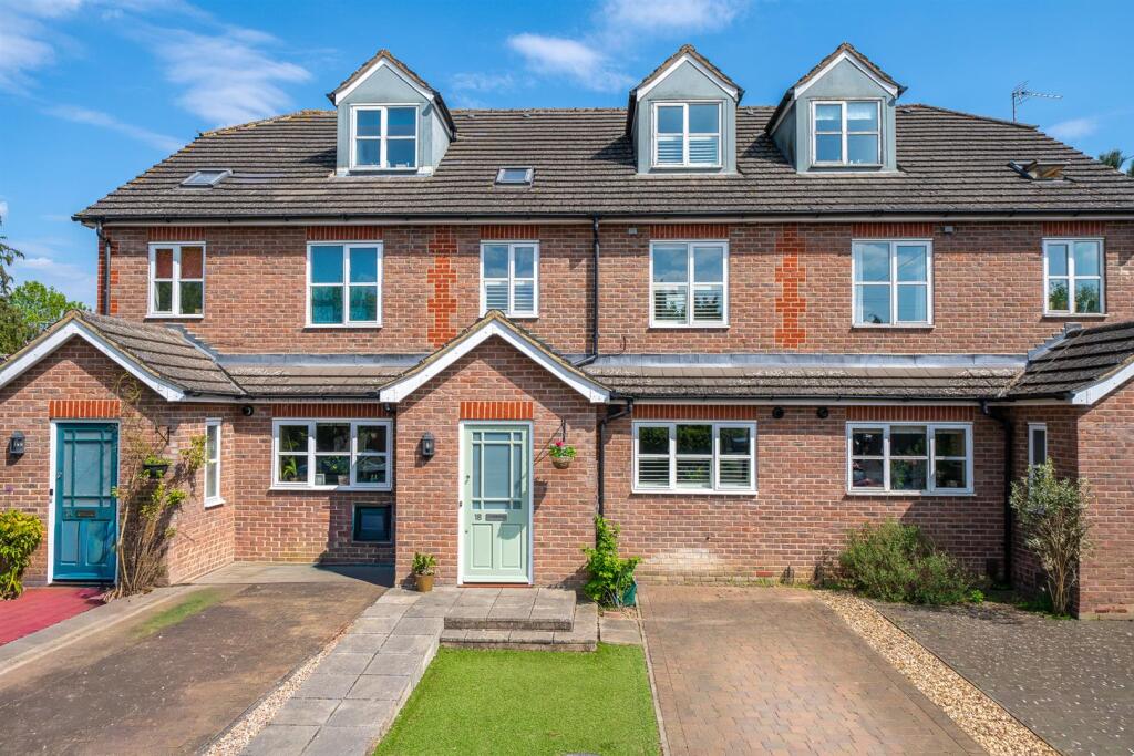 Longacres, St. Albans