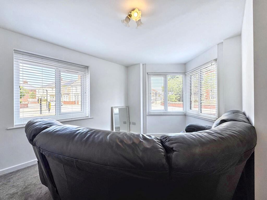 Apartment in South Tyneside, North East - View 5