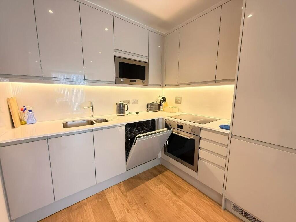 Main image of property: Pershore Street, Birmingham, B5