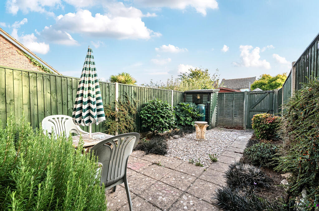 Main image of property: Barlow Close, Fareham, Hampshire, PO14
