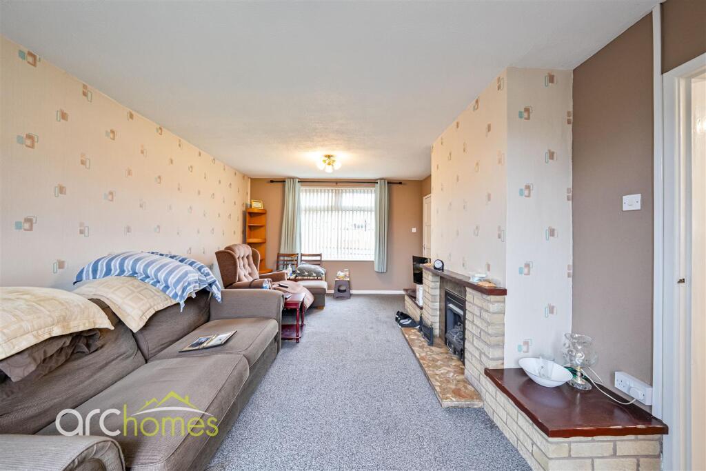 Gregory Avenue, Atherton, Manchester - More