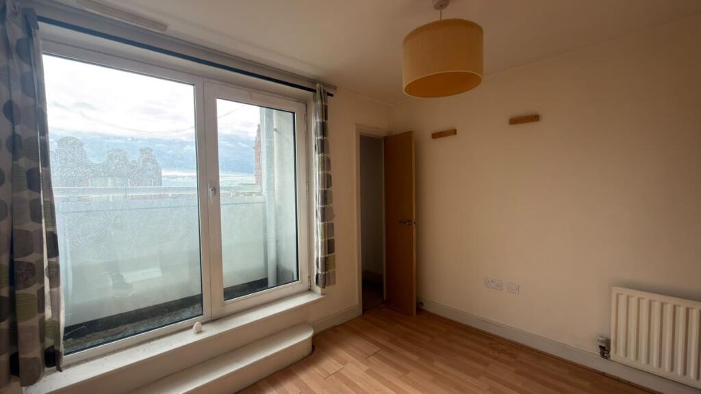 Apartment in London, Thornton Heath - More