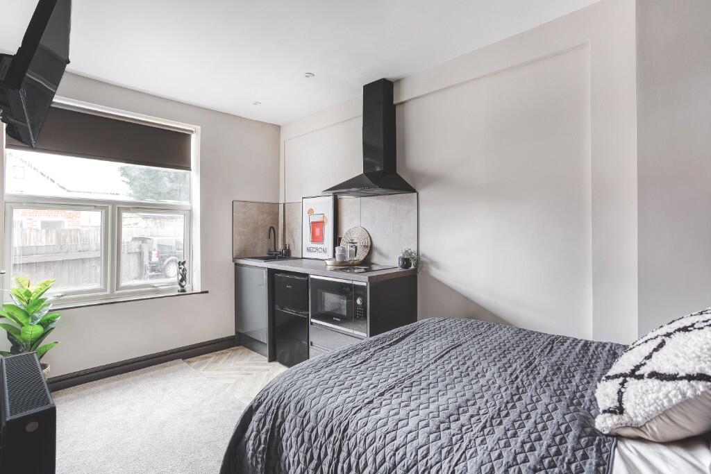 Main image of property: Studio 1, London Road,  DE24