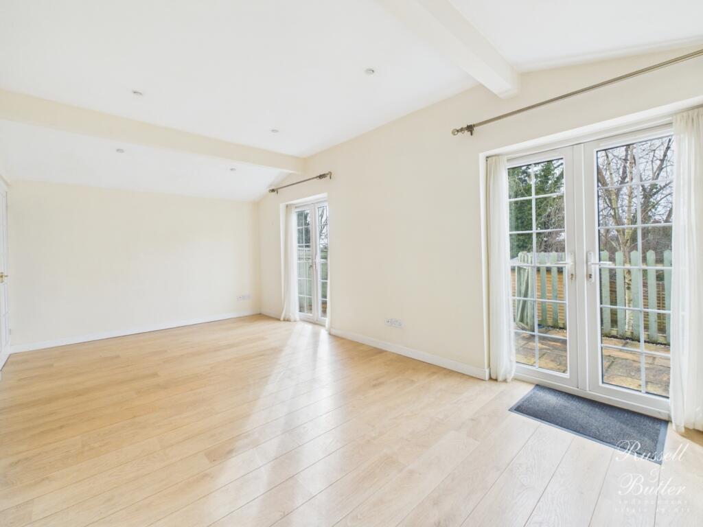 Addington Road, Buckingham, MK18 photo 2