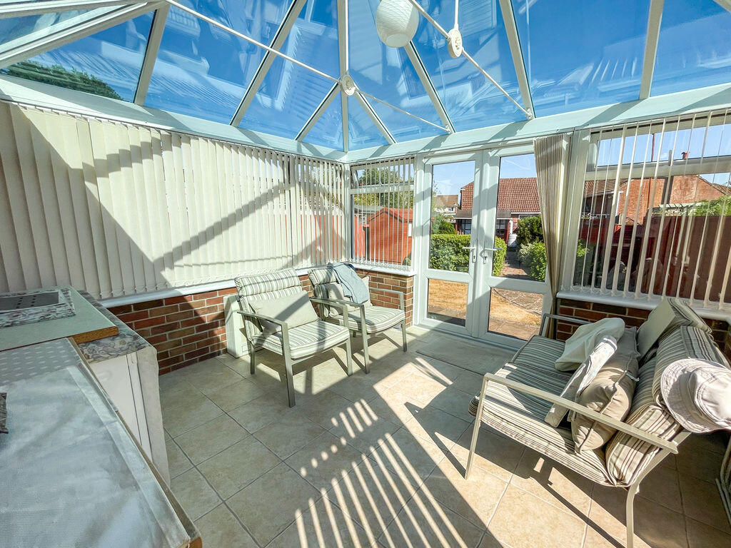 House in Southampton, Netley Hill, Hedge End - View 4
