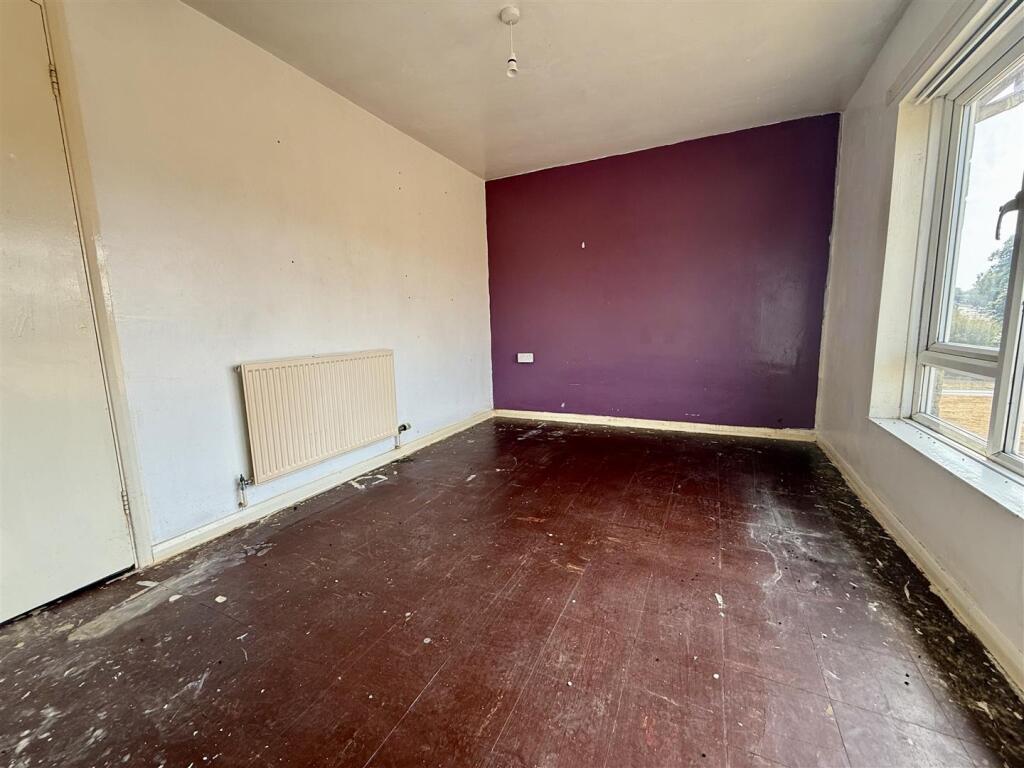 Apartment in Rudloe, Box Hill, Box - View 4