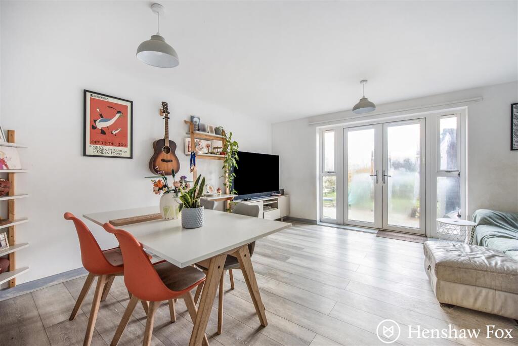 Doswell Avenue, Ampfield, Romsey, Hampshire - View 2