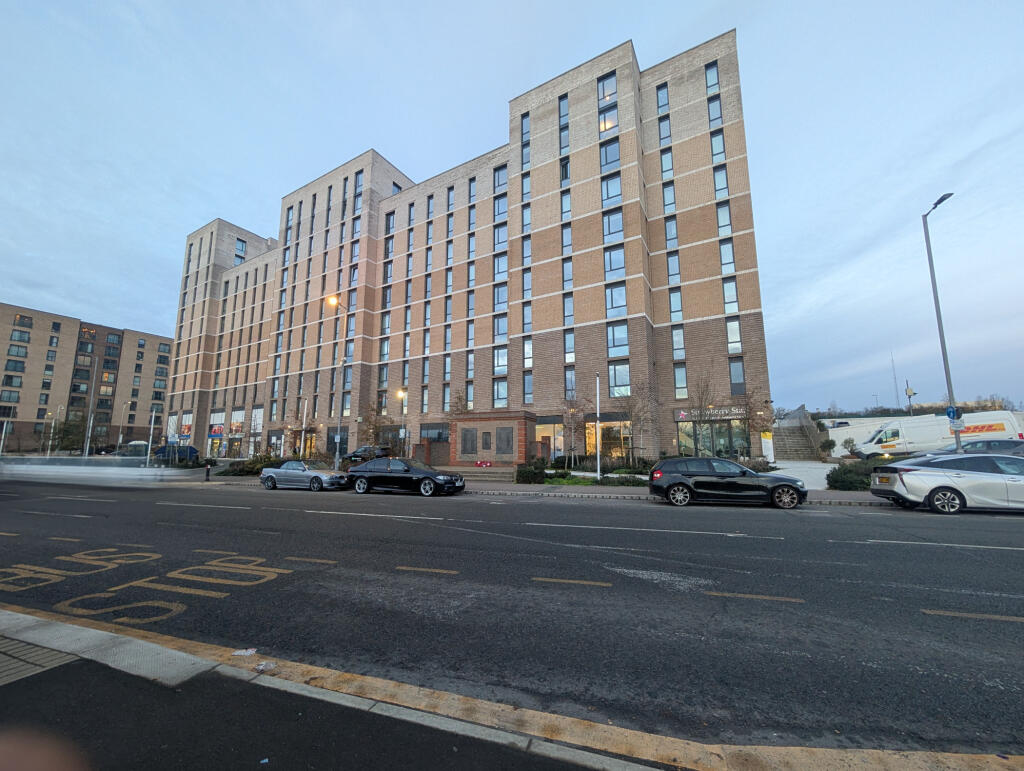 Main image of property: Chevette Court, Kimpton Road, Luton LU2 0GS