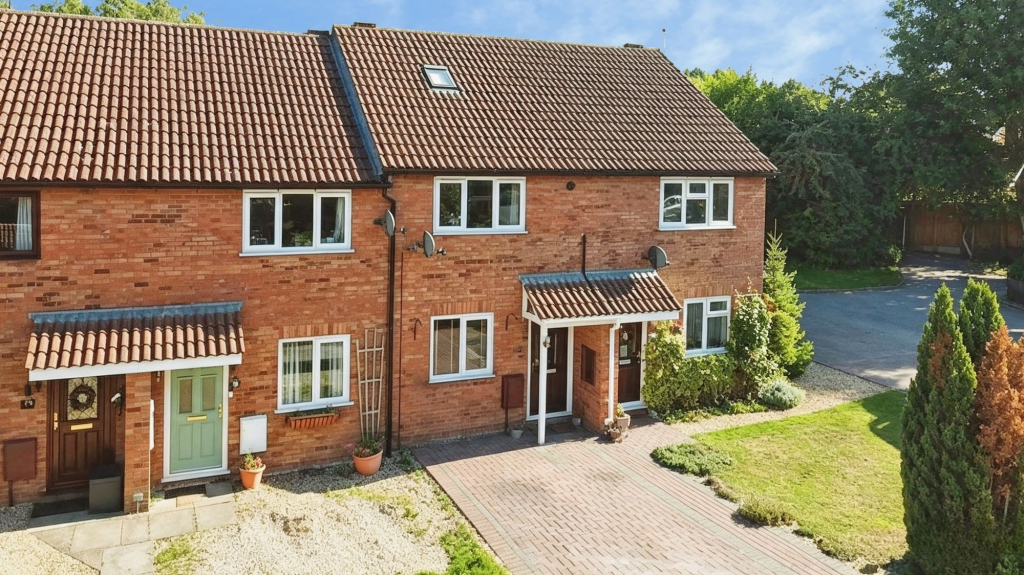 Main image of property: Bayleaf Avenue, Woodhall Park, SN2