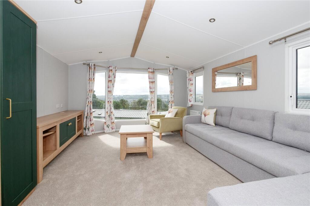 Additional image 3 of Glen Road, Baildon, Shipley, West Yorkshire, BD17