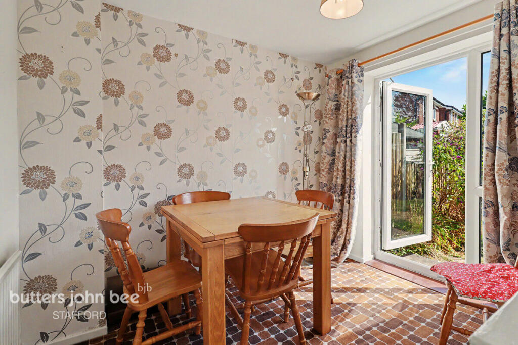 House in Stoke-on-Trent - View 5