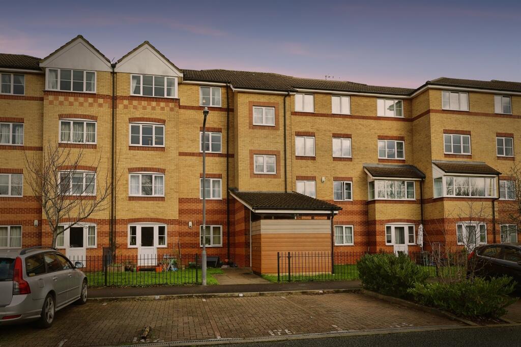 Main image of property: Princes Gate, HIGH WYCOMBE