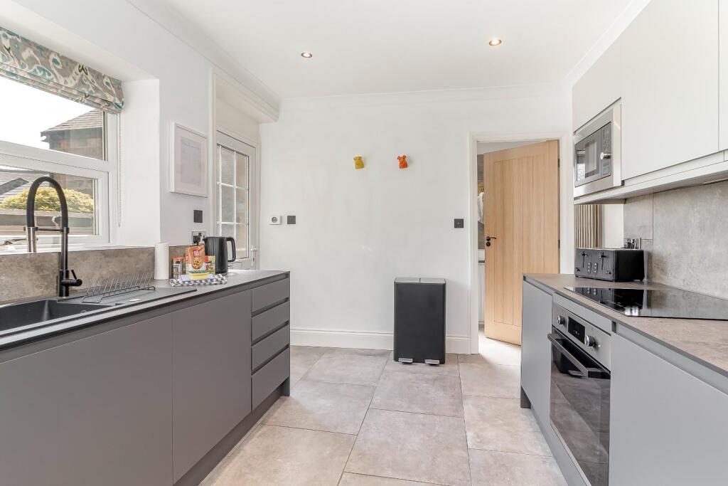House in Harrogate - View 4