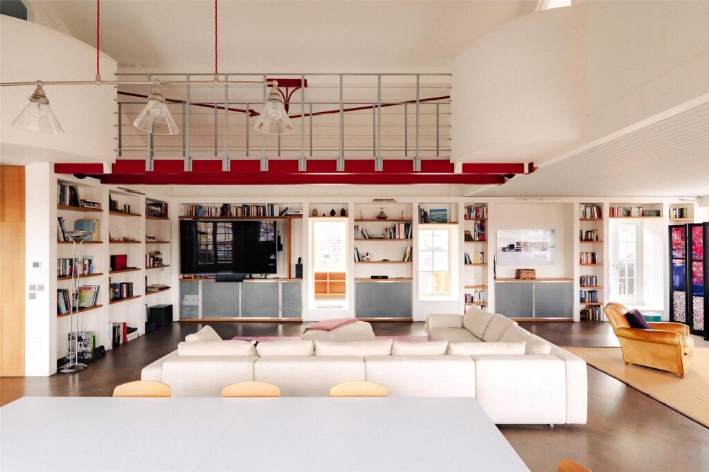 Main image of property: Old Library Apartments, 125 Battersea High Street, Battersea, SW11