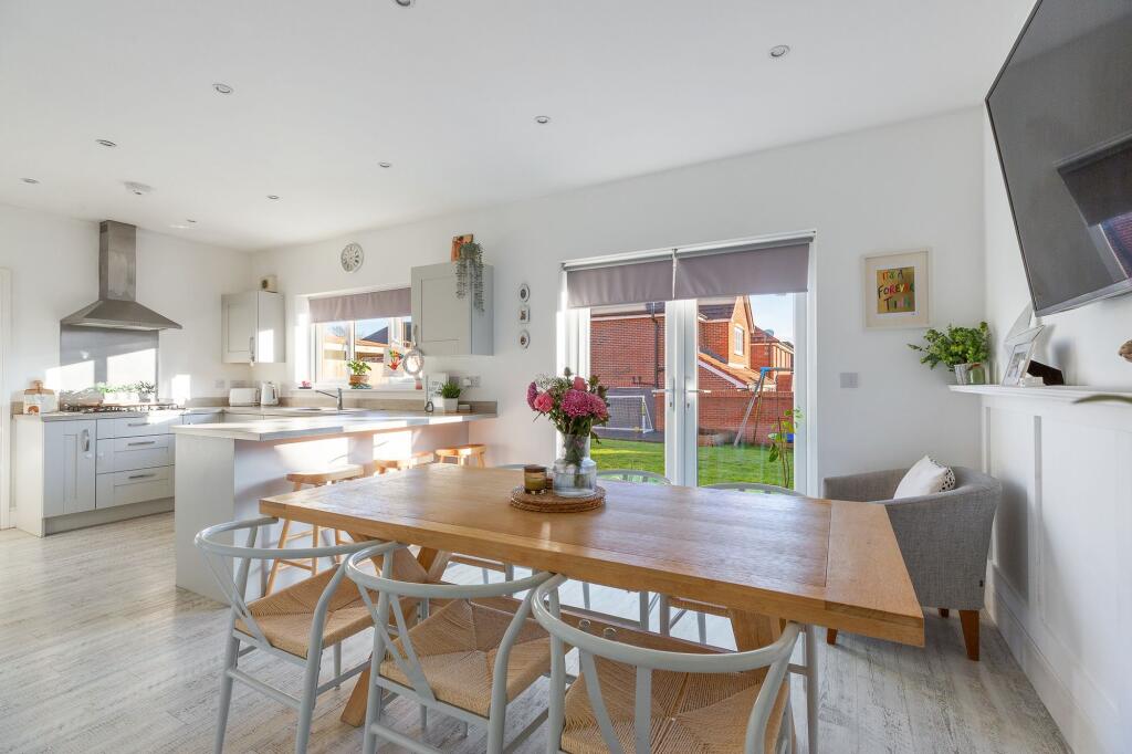 45, Poppy Field Road, Northop Hall, CH7 photo 2