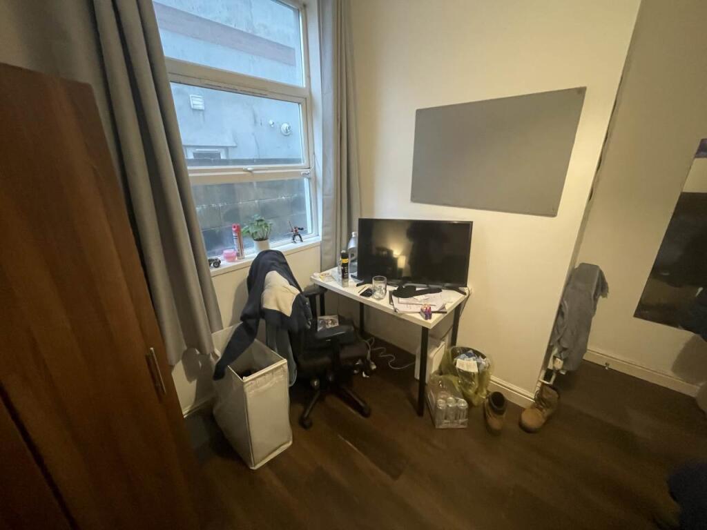 House in Cardiff, Cathays - View 5