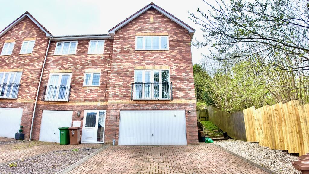 Main image of property: Plynlimon Avenue, Crumlin, NP11