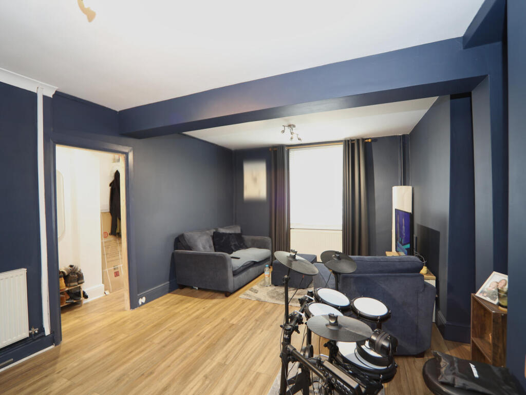 House in Cardiff - View 4