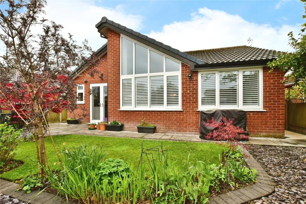 4-bed house on Summers Way, Knutsford, Cheshire, WA16, £725,000