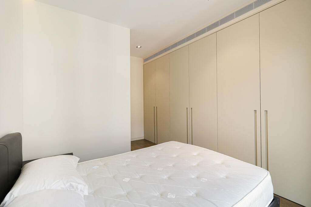 2 bedroom duplex for rent