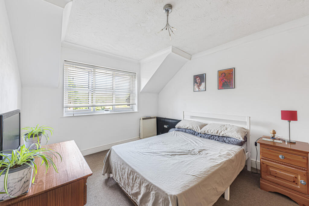 Apartment in London - View 4