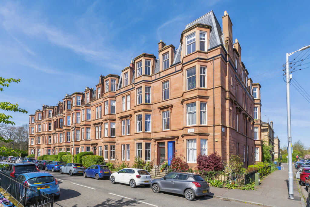 Main image of property: Niddrie Square, Queens Park, G41 8QE