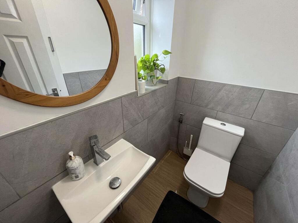 House in Milton Keynes, Bradville, Stantonbury - More