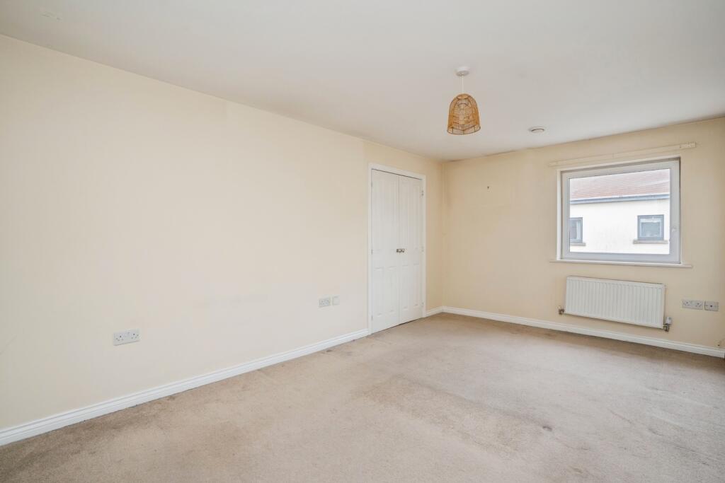 House in Portsmouth - View 5