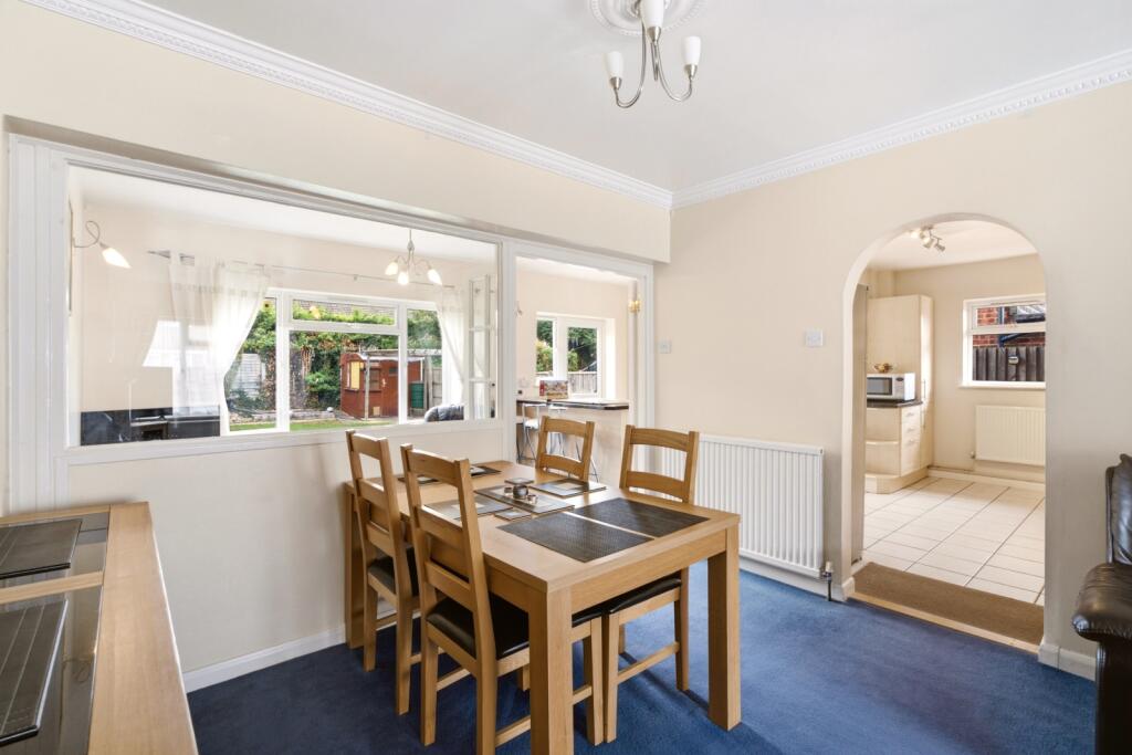 Leston Close, Dunstable, Bedfordshire, LU6 photo 3