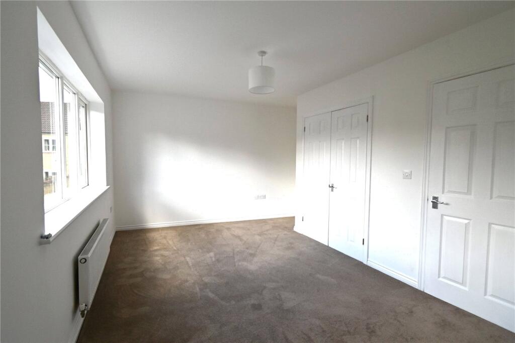 House in Basingstoke and Deane, Rooksdown - More