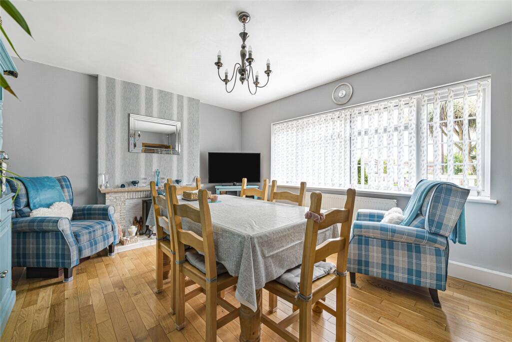 House in Rochester, Cliffe and Cliffe Woods - View 3