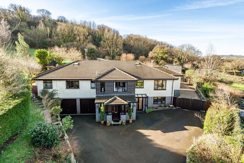 Main image of property: Doddiscombsleigh, Exeter