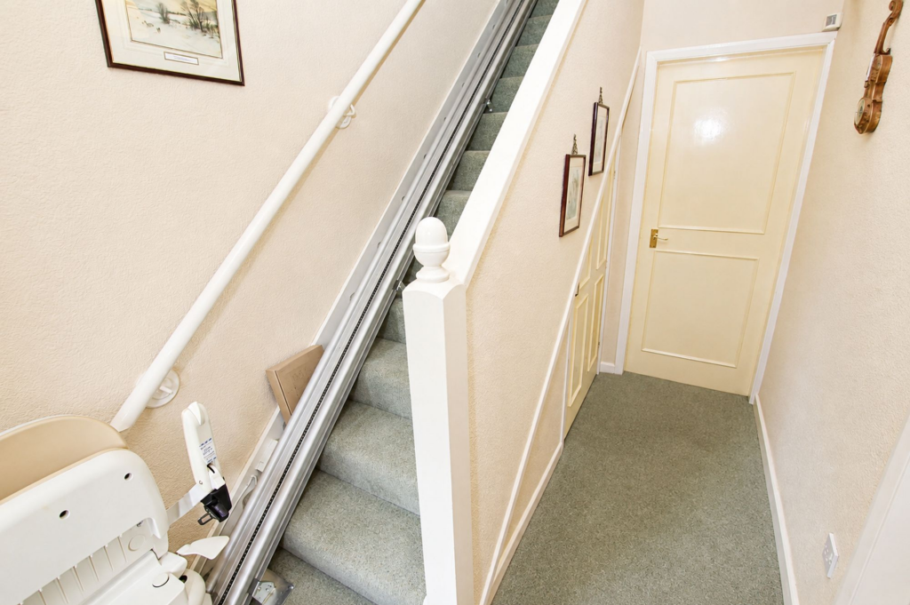 House in Oldham - View 5