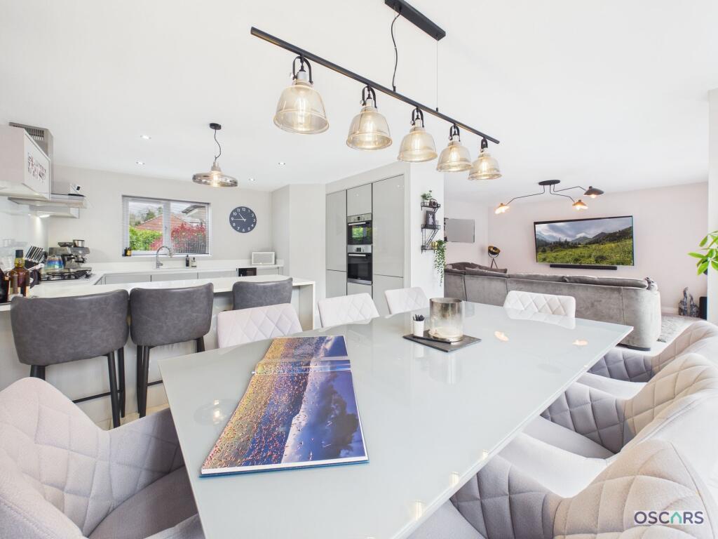House in Hessle, Hessle Cliff, East Riding of Yorkshire - View 2