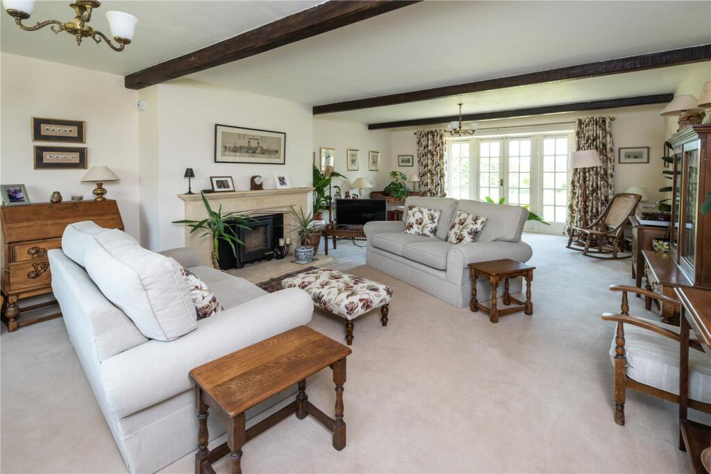 Evelode Road, Moreton In Marsh, Gloucestershire, GL56 photo 2