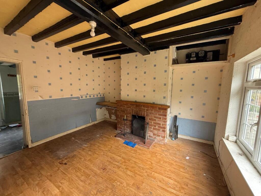 House in Nottingham - View 5