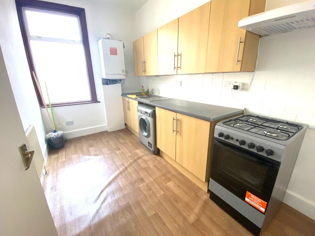 Main image of property: High Road Leyton London E10 5PW