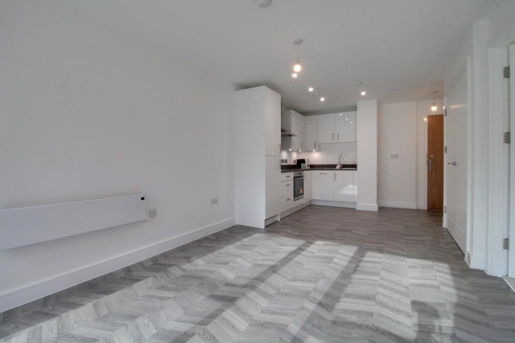 Apartment in Birmingham - View 5