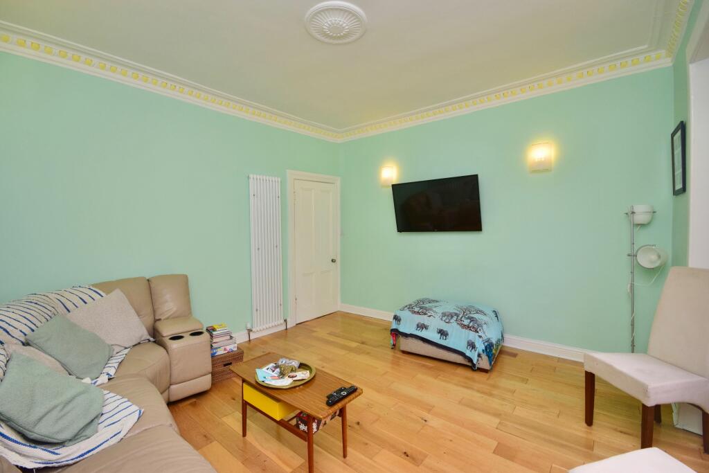 Apartment in Bellshill, Orbiston - View 3