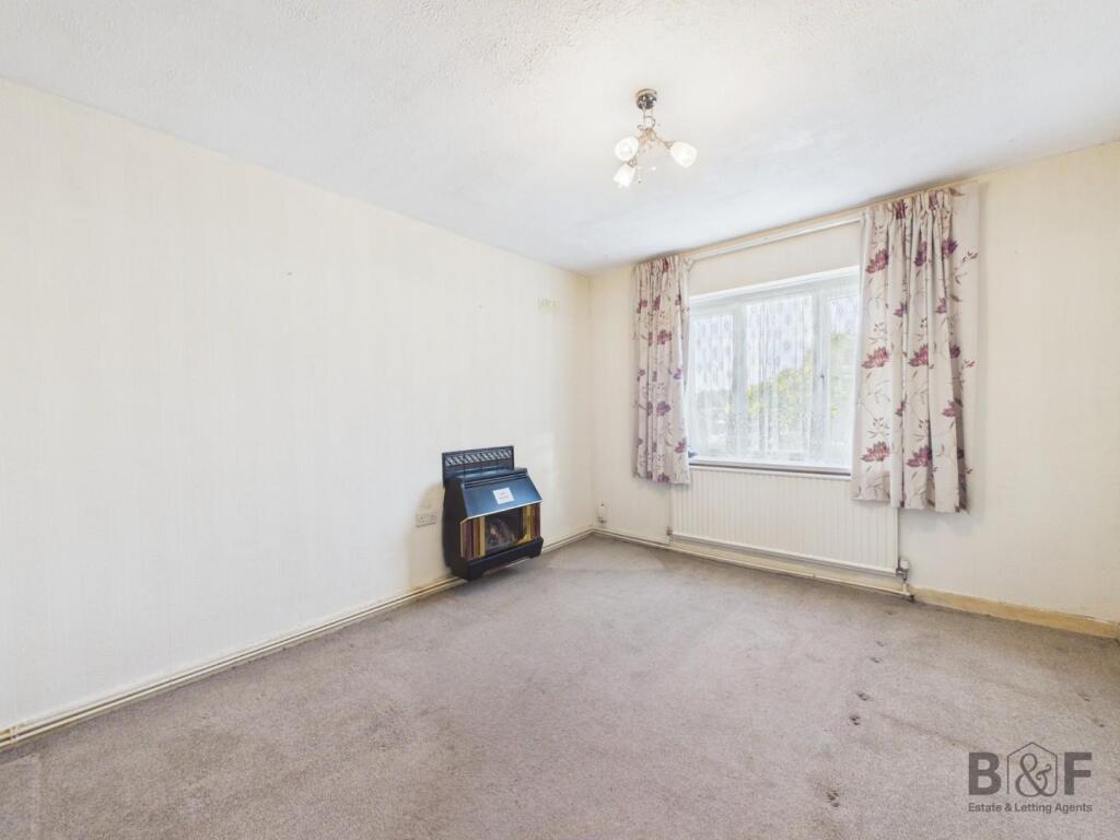 Highview Road, Kingswood photo 4