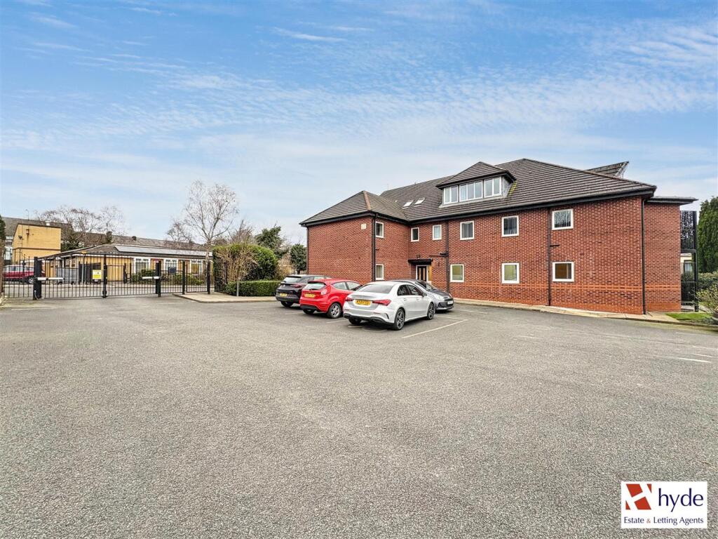 Main image of property: Flat 1 Prescott Court, Walkden, M28 0ZA