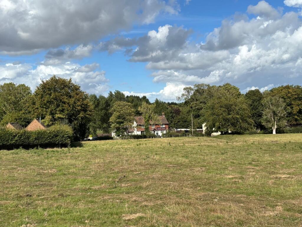 Main Road, Sellindge, Ashford, Kent, TN25 photo 4