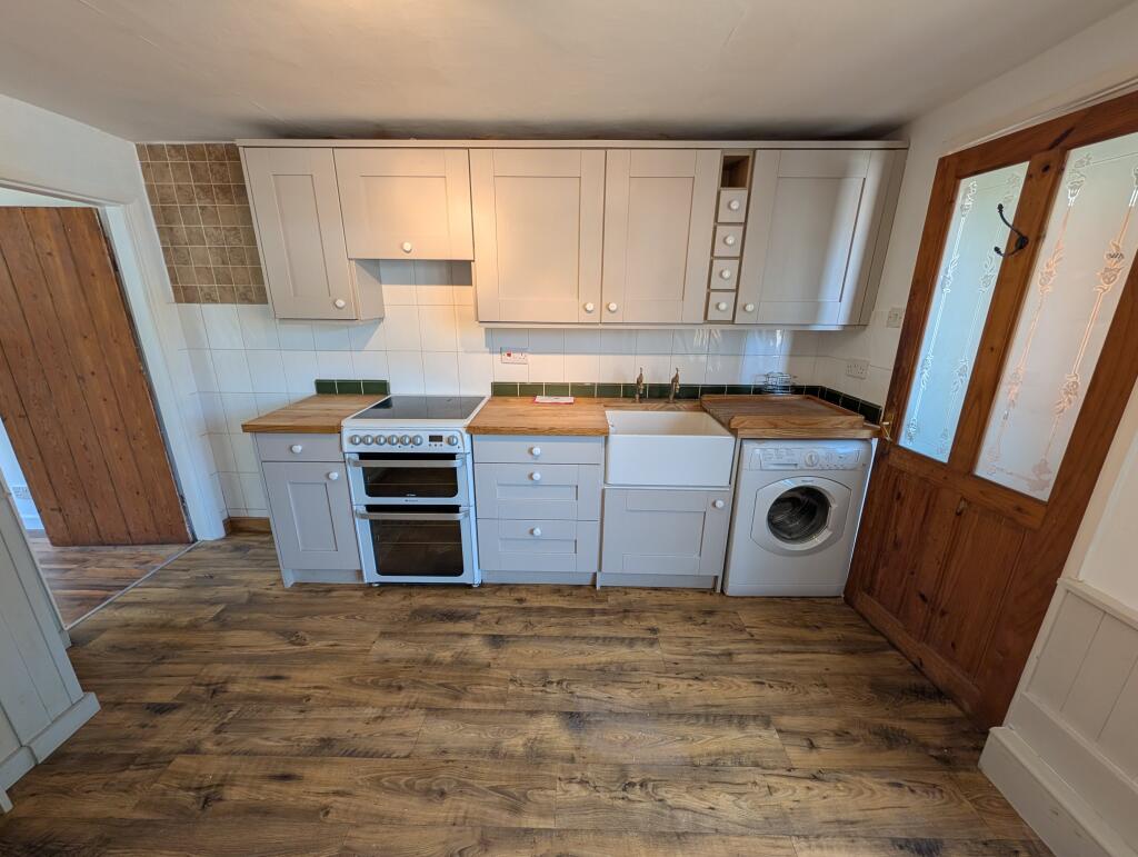 House in Southampton - View 5