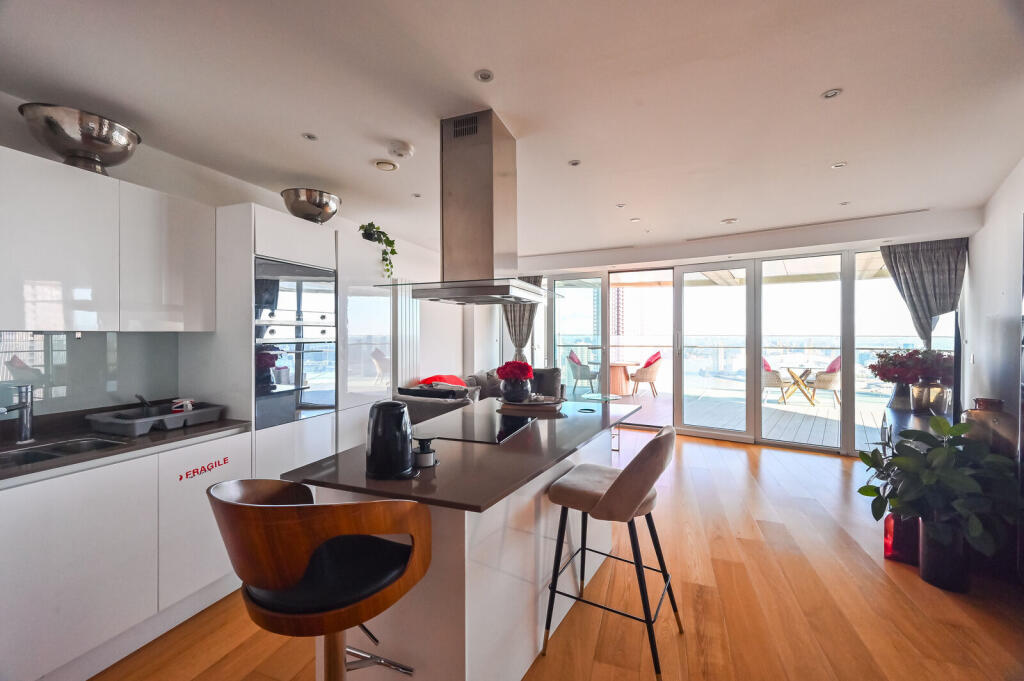 Main image of property: Arena Tower, Canary Wharf, London, E14