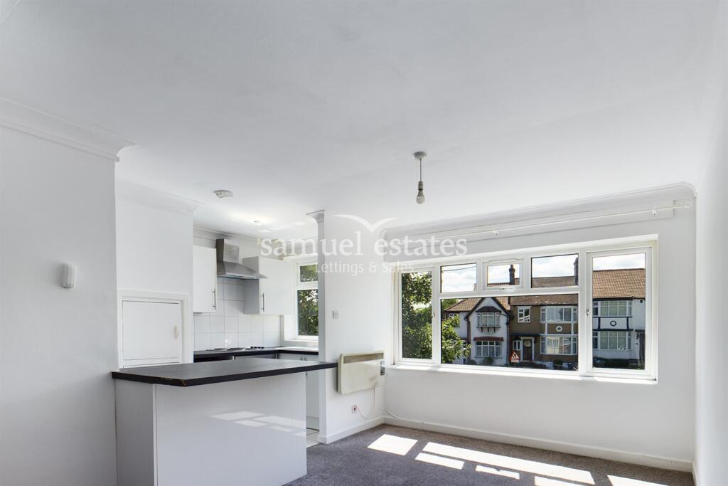 Main image of property: South Norwood Hill, London, SE25