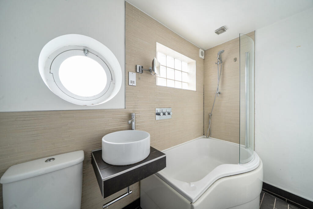 Apartment in London, Kensal Town, Maida Hill - View 4