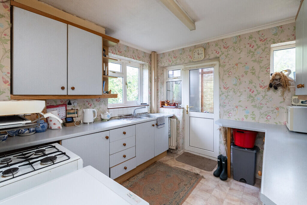 House in Redhill - View 3