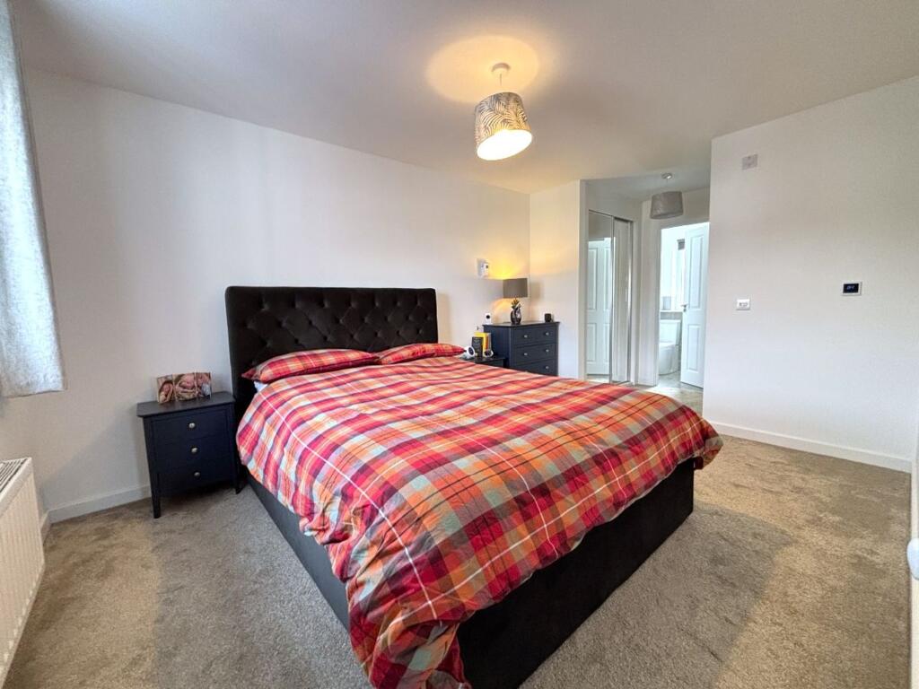 Brotherton Glade, Livingston, EH54 photo 4